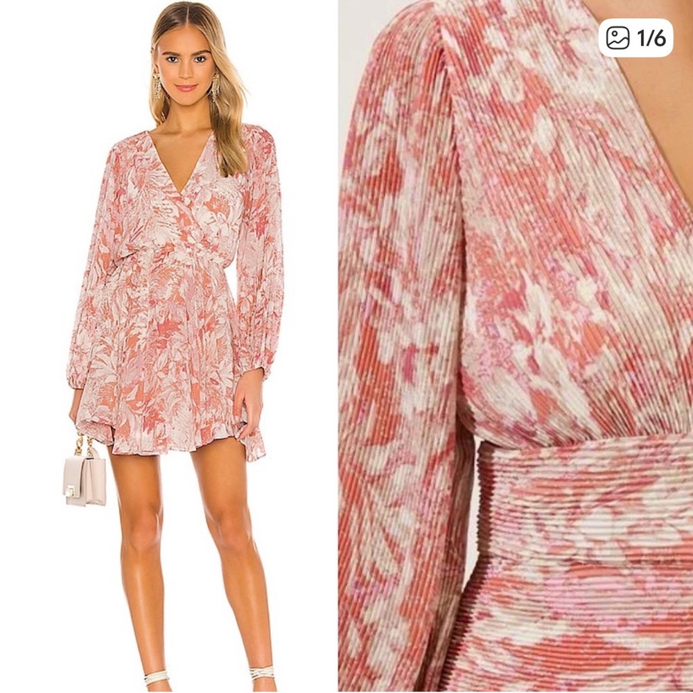 NEW NWT ASTR CORAL FLORAL LONG SLEEVE PLISSE WRAP FRONT MIDI DRESS | Size  Large